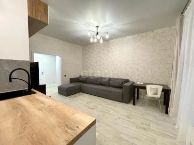 Лот: 20610894. Фото: 1. Продам 3-комн. кв. 92.8 кв.м... Квартиры, студии