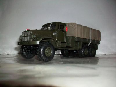 Лот: 5154027. Фото: 1. КрАЗ 255Б1 бортовой с тентом... Автомоделизм