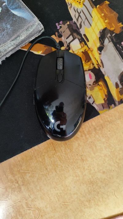 Лот: 20185739. Фото: 1. Игровая мышь Logitech G102. Клавиатуры и мыши