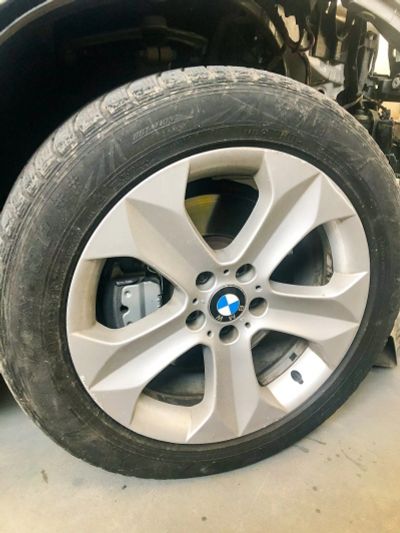 Лот: 16530997. Фото: 1. диски BMW плюс резина 255/50/19. Шины на дисках