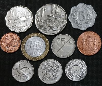 Лот: 14612257. Фото: 1. Тематический набор (19) Монеты... Остальные страны