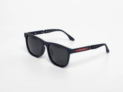 Лот: 21773729. Фото: 1. Очки Prada. Очки солнцезащитные