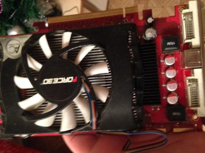 Лот: 5032158. Фото: 1. radeon hd4830 неисправная. Видеокарты