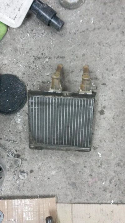 Лот: 7611547. Фото: 1. Радиатор отопителя Nissan cefiro... Салон