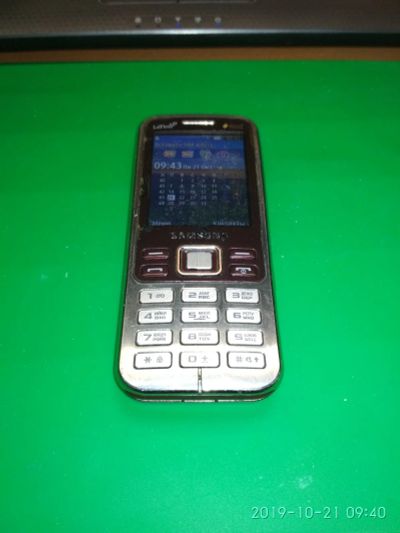Лот: 14842198. Фото: 1. Samsung GT-C3322. Кнопочные мобильные телефоны