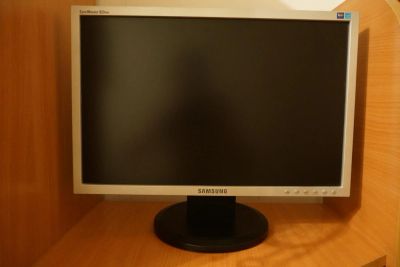 Лот: 6884391. Фото: 1. Монитор Samsung SyncMaster 923NW... ЖК-мониторы