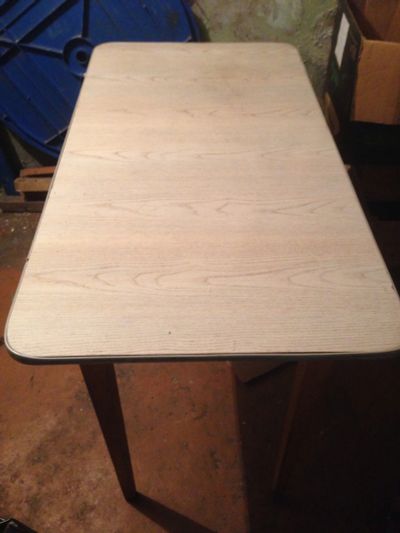 Лот: 14360494. Фото: 1. Стол кухонный. Столы, стулья, обеденные группы