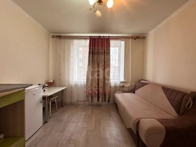 Лот: 25283979. Фото: 1. комната , Красноярск улица Демьяна... Квартиры, студии