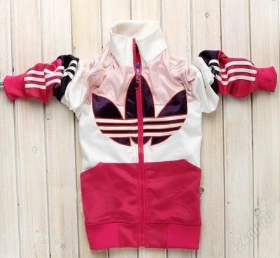 Лот: 1130139. Фото: 1. Куртка - олимпийка женская ADIDAS. Другое (спортивная одежда)