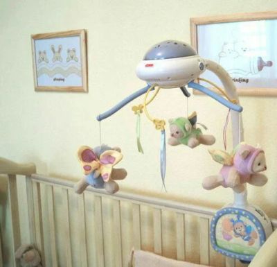 Лот: 6122648. Фото: 1. Мобиль от Fisher Price "Мечты... Музыкальные