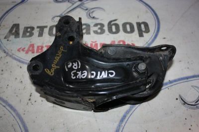 Лот: 21719809. Фото: 1. кронштейн двигателя Honda Civic... Двигатель и элементы двигателя