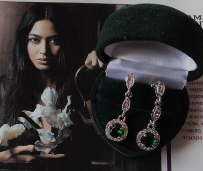 Лот: 11832073. Фото: 1. Серьги с зелеными камнями. Серьги, каффы