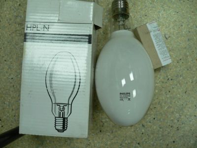 Лот: 8408910. Фото: 1. Газоразрядная ртутная лампа Philips... Другое освещение