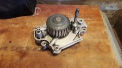 Лот: 9369587. Фото: 1. Помпа Honda F20B \ H22A \ H23A... Двигатель и элементы двигателя