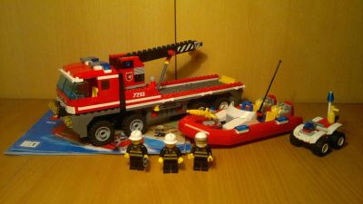 Лот: 6168048. Фото: 1. Лего Lego City 7213 Пожарный грузовик... Конструкторы