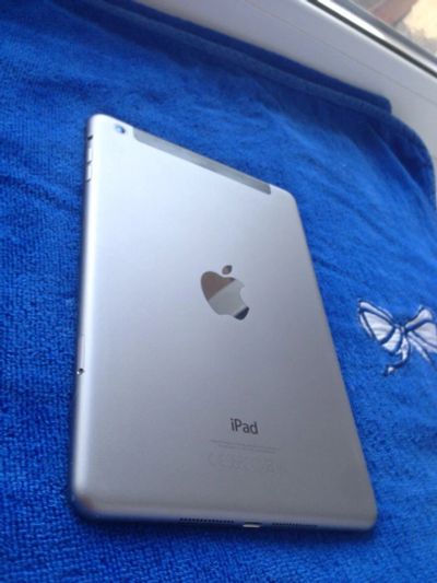 Лот: 8240533. Фото: 1. Apple iPad mini WiFi + Cellular... Планшеты