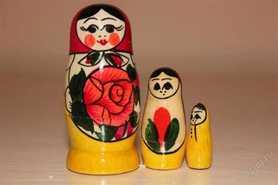 Лот: 2689231. Фото: 1. Матрешка 3х кукольная. Сувенирные мелочи