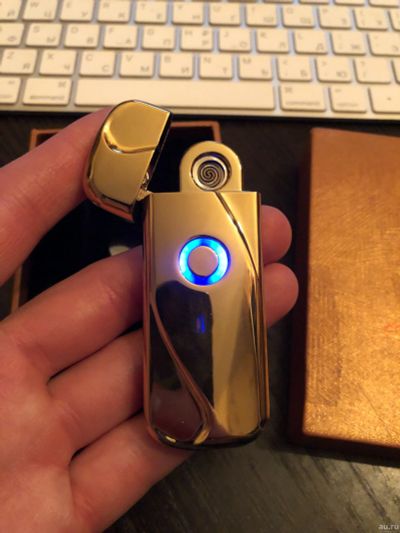 Лот: 18209583. Фото: 1. Зажигалка USB Gold Primo. Зажигалки, спички, пепельницы