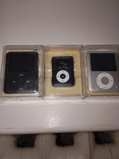 Лот: 17035290. Фото: 1. MP–3, MP-4 плеер Ipod. Наушники, гарнитуры