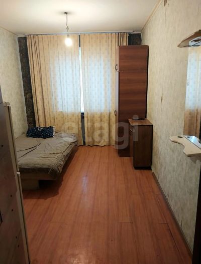Лот: 25283967. Фото: 1. комната , Красноярск улица Калинина... Квартиры, студии