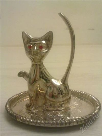 Лот: 785670. Фото: 1. Мельхиоровая подставка для колец. Сувенирные мелочи
