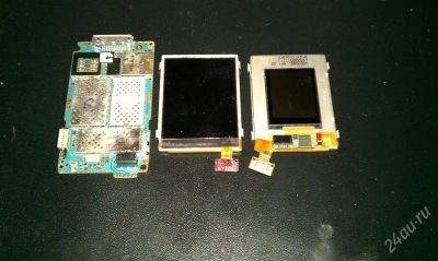 Лот: 1459075. Фото: 1. Nokia 6131 - рабочие плата и два... Дисплеи, дисплейные модули, тачскрины
