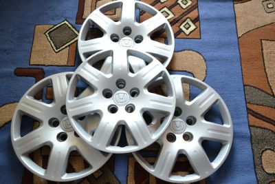 Лот: 4286663. Фото: 1. Оригинальные колпаки Honda Civic... Колпаки