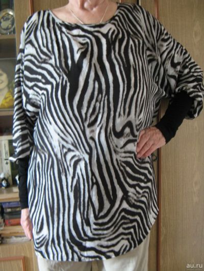 Лот: 17781330. Фото: 1. блуза туника "зебра" большой размер... Свитеры, толстовки