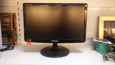 Лот: 4914788. Фото: 1. Монитор Samsung S19A100N. ЖК-мониторы