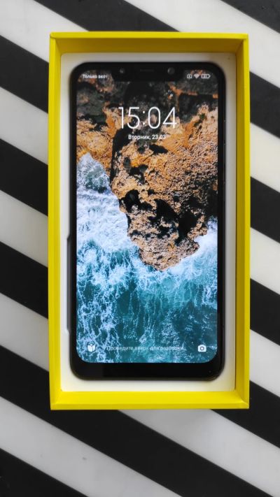 Лот: 17453433. Фото: 1. Xiaomi Pocophone F1 6/64gb. Смартфоны