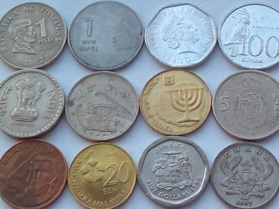 Лот: 15652605. Фото: 1. Набор монет разных стран. 12 шт... Наборы монет