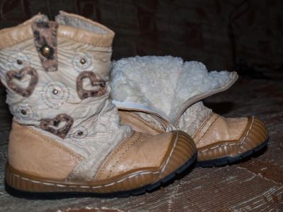 Лот: 3129160. Фото: 1. Сапожки с натуральным мехом размер... Сапоги