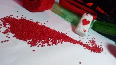 Лот: 19902710. Фото: 1. Чехол из бисера для зажигалки. Бисероплетение