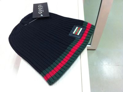 Лот: 4571118. Фото: 1. Шапка Gucci (демисезон). Головные уборы