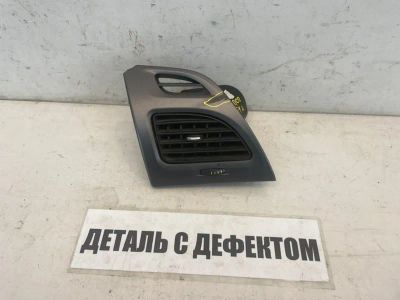 Лот: 24627587. Фото: 1. дефлектор отопителя Renault Fluence... Двигатель и элементы двигателя