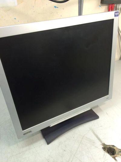 Лот: 7443996. Фото: 1. ЖК монитор 17" Benq T705. ЖК-мониторы