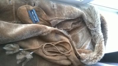 Лот: 6824023. Фото: 1. Продам красивую и теплую дубленку. Верхняя одежда