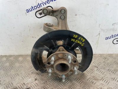 Лот: 24809627. Фото: 1. поворотный кулак Hyundai Sonata... Двигатель и элементы двигателя