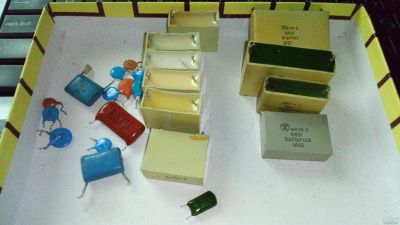 Лот: 16093581. Фото: 1. Конденсаторы 1000v неполярные. Конденсаторы