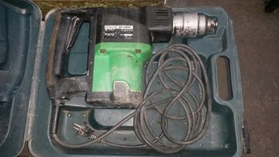 Лот: 12571228. Фото: 1. продам перфоратор hitachi. Электроинструмент