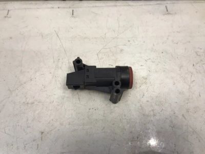 Лот: 21709940. Фото: 1. клапан отсечки топлива Ford Focus... Двигатель и элементы двигателя