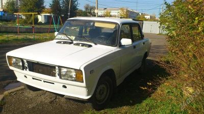 Лот: 1221840. Фото: 1. продам ваз 2105. Автомобили