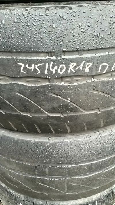Лот: 15848105. Фото: 1. 245/40 R18 bridgestone пара. Шины