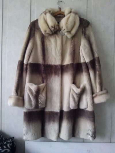 Лот: 5797557. Фото: 1. Шуба из бобра с норкой. Верхняя одежда