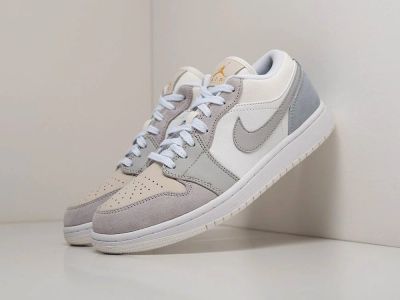 Лот: 18938189. Фото: 1. Кроссовки Nike Air Jordan 1 Low... Кеды, кроссовки, слипоны