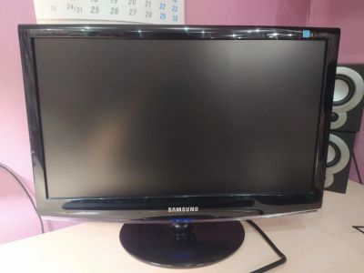 Лот: 16263178. Фото: 1. Монитор Samsung SyncMacter 2033sn. ЖК-мониторы