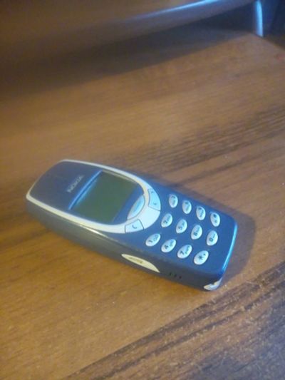 Лот: 8833557. Фото: 1. Мобильный телефон Nokia 3310. Кнопочные мобильные телефоны