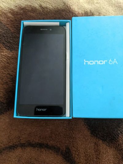 Лот: 21579824. Фото: 1. Honor 6a. Смартфоны