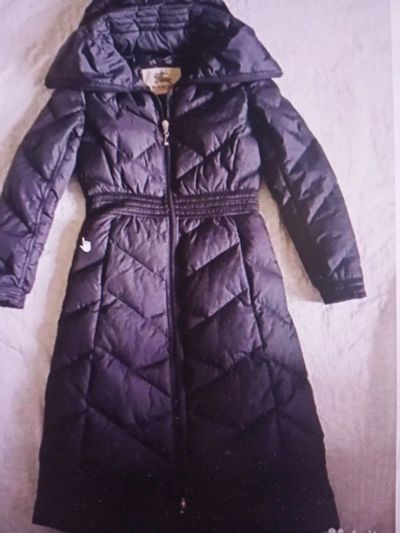Лот: 19243441. Фото: 1. Пальто - пуховик Burberry. Верхняя одежда