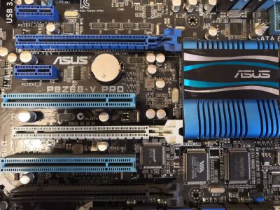 Лот: 18372290. Фото: 1. Материнская плата Asus p8z68-v... Материнские платы